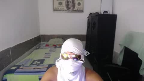 petty_boy777 online show from May 2026 10:20:02 AM