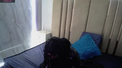 Snapshot of pettymoon chatting on November 2025 01:54:02 PM Moon online show from November 2025 01:54:02 PM