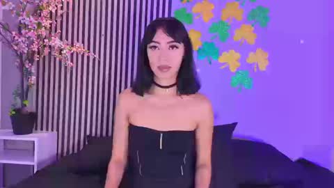 Peyton Louise online show from March 2026 01:06:02 PM