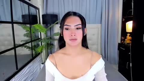 Snapshot of phenomenal_ivy chatting on June 2026 10:47:01 AM phenomenal_ivy online show from June 2026 10:47:01 AM