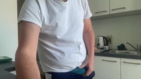 Snapshot of pheromone45 chatting on January 2025 10:43:02 AM pheromone45 online show from January 2025 10:43:02 AM