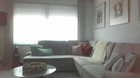 Phil online show from November 2025 11:54:01 AM