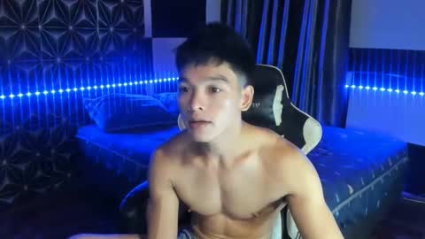 Snapshot of philhotbody chatting on February 2025 02:37:01 PM AJ online show from February 2025 02:37:01 PM