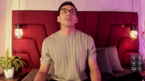 Milo online show from April 2026 11:37:02 AM