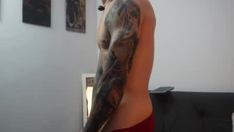 Snapshot of philip_dalton chatting on November 2025 03:07:01 AM Philip Dalton online show from November 2025 03:07:01 AM