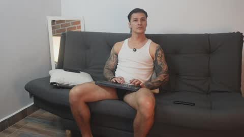 Snapshot of philip_dalton chatting on November 2025 05:29:02 PM Philip Dalton online show from November 2025 05:29:02 PM