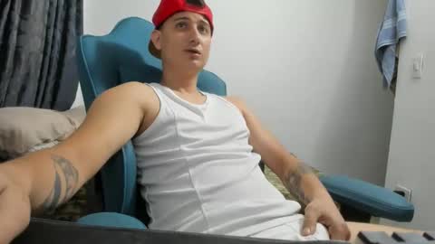 Snapshot of philip_dj chatting on November 2025 02:23:01 AM philip_dj online show from November 2025 02:23:01 AM