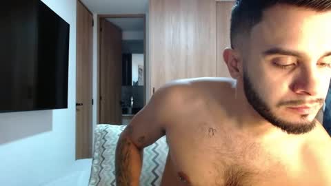 philipdj1 online show from February 2026 11:41:02 PM