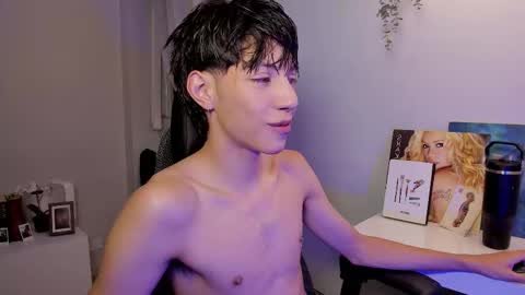 Phil.   INDEPENDENT MODEL online show from March 2026 03:44:02 AM