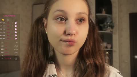 Snapshot of philippadelmore chatting on February 2025 01:30:02 AM Bella online show from February 2025 01:30:02 AM