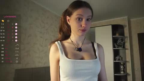 Snapshot of philippadelmore chatting on February 2025 10:47:02 AM Bella online show from February 2025 10:47:02 AM