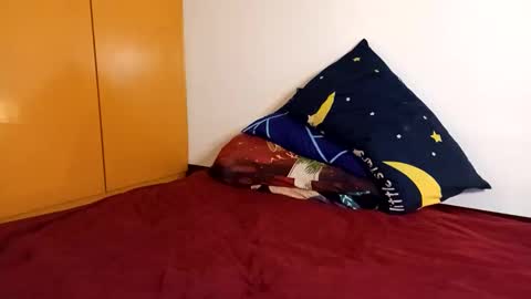 Snapshot of philippinas_white_man chatting on February 2025 08:53:02 PM Online at weekends Friday to Sunday online show from February 2025 08:53:02 PM