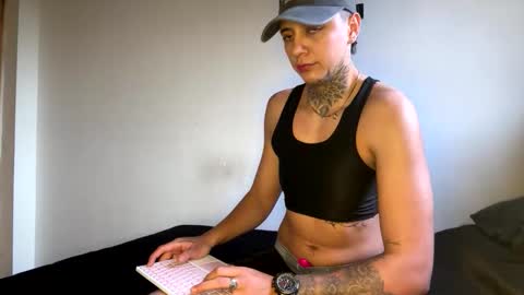 Snapshot of phillip_brownn chatting on November 2025 12:05:02 PM PHILLIP online show from November 2025 12:05:02 PM