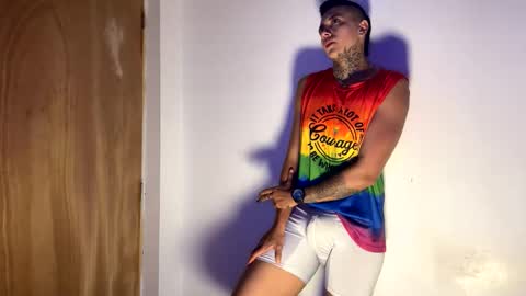 Snapshot of phillip_brownn chatting on November 2025 11:32:02 AM PHILLIP online show from November 2025 11:32:02 AM