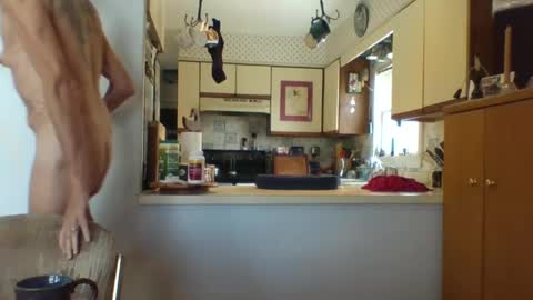 Snapshot of phillipa1023 chatting on December 2024 04:29:02 PM phillipa online show from December 2024 04:29:02 PM