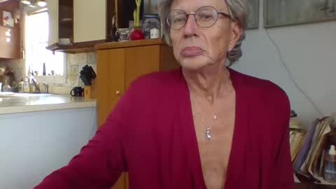 Snapshot of phillipa1023 chatting on January 2025 04:35:01 PM phillipa online show from January 2025 04:35:01 PM