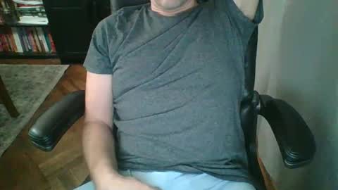 Snapshot of philly41190 chatting on November 2025 02:50:02 PM philly41190 online show from November 2025 02:50:02 PM