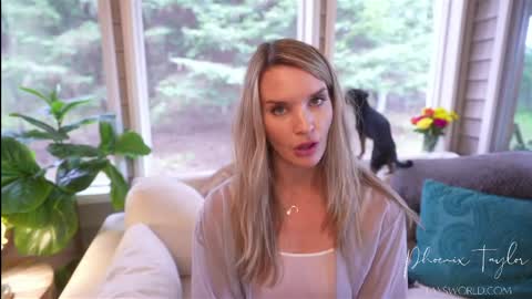 Snapshot of phoenix_taylor chatting on May 2026 11:54:01 PM PHOENIX TAYLOR online show from May 2026 11:54:01 PM