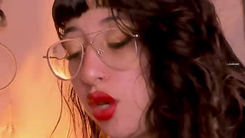 Snapshot of piafisher_ chatting on October 2025 01:27:01 AM PIA FISHER online show from October 2025 01:27:01 AM