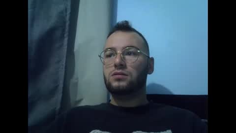 Snapshot of piazaocwbbb chatting on April 2026 01:10:02 PM piazaocwbbb online show from April 2026 01:10:02 PM
