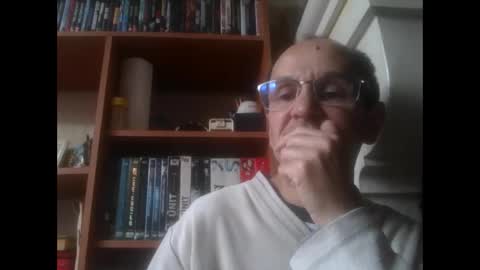 Snapshot of pichoun71 chatting on February 2025 03:50:02 PM pichoun71 online show from February 2025 03:50:02 PM