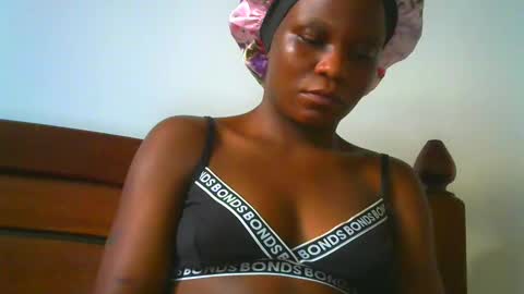 Snapshot of pickme60 chatting on February 2025 03:26:01 PM pickme60 online show from February 2025 03:26:01 PM