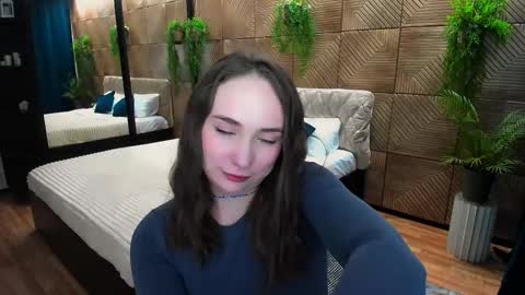 Emelie online show from February 2026 04:11:01 AM