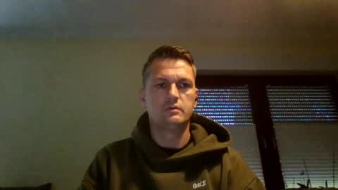Snapshot of piercingsxxx chatting on May 2026 08:52:02 AM piercingsxxx online show from May 2026 08:52:02 AM