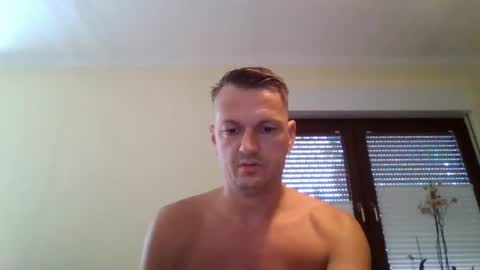 Snapshot of piercingsxxx chatting on June 2026 08:37:02 AM piercingsxxx online show from June 2026 08:37:02 AM
