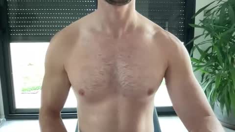 pierre81000 online show from December 2025 11:05:01 AM