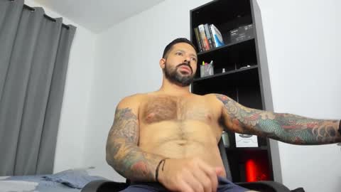 Pierre online show from January 2025 12:57:02 PM