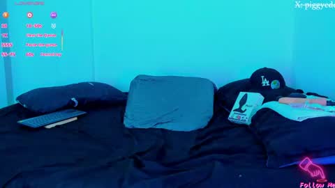 Snapshot of piggy_eddy chatting on July 2026 01:51:01 AM Eddy Brock... Its a pleasure to talk to... online show from July 2026 01:51:01 AM