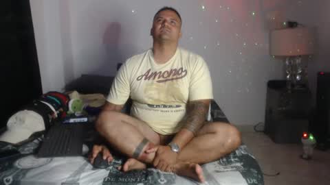 pikoro_gomez online show from December 2024 05:09:02 AM