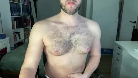 pilou online show from March 2026 08:14:01 PM