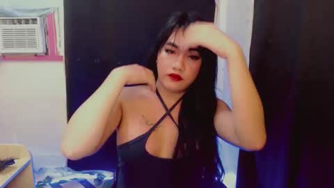 Christine online show from October 2025 07:01:02 AM