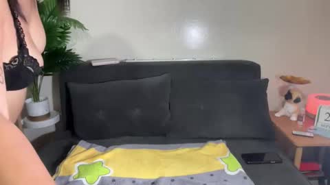 Snapshot of pinay_feb chatting on September 2025 08:27:02 AM Hot Feb online show from September 2025 08:27:02 AM