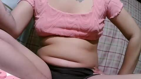 Snapshot of pinay_janella10 chatting on October 2025 08:29:02 PM pinay_janella10 online show from October 2025 08:29:02 PM