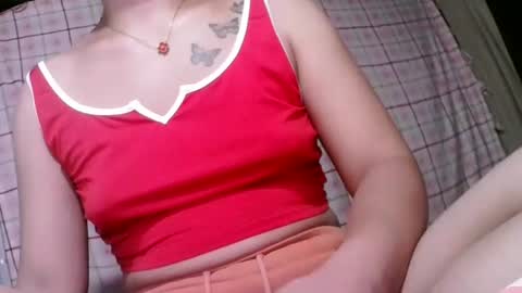 Snapshot of pinay_janella10 chatting on October 2025 07:25:02 PM pinay_janella10 online show from October 2025 07:25:02 PM