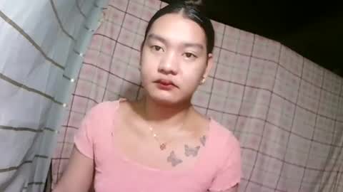 Snapshot of pinay_janella10 chatting on October 2025 04:25:02 PM pinay_janella10 online show from October 2025 04:25:02 PM