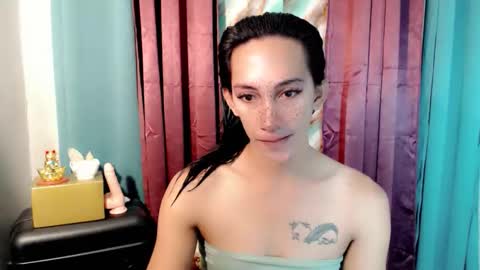 lucyLove online show from November 2025 03:06:01 AM