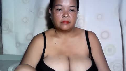 pinay_yummy28 online show from November 2025 08:35:01 AM