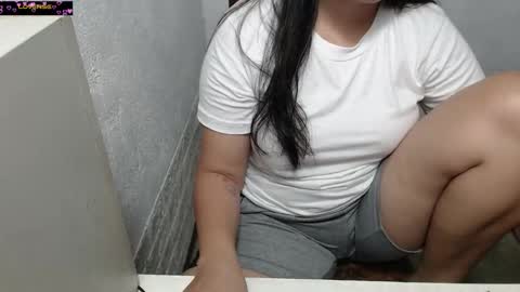 mhae-mhae online show from October 2025 08:02:02 AM