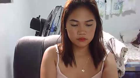 Snapshot of pinayligaya22 chatting on October 2025 06:34:02 AM JOY online show from October 2025 06:34:02 AM