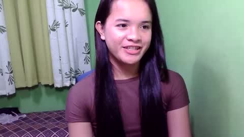 pinaymorena_rhowe online show from January 2025 10:25:02 PM