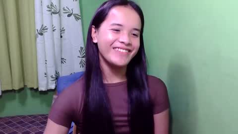 pinaymorena_rhowe online show from January 2025 01:27:01 AM