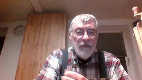 Snapshot of pinholder chatting on November 2025 04:33:01 PM Michael online show from November 2025 04:33:01 PM