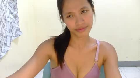 pink_bubbles011 online show from July 2026 05:44:02 AM