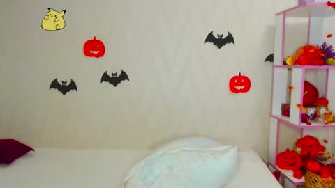 Pikachu pika online show from October 2025 10:01:01 PM