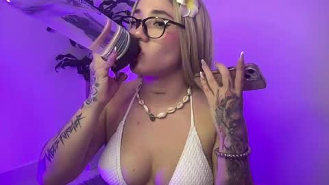 KELLY  online show from June 2026 12:08:01 AM