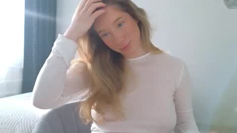 Snapshot of pink_rosee_ chatting on October 2025 02:55:01 AM   online show from October 2025 02:55:01 AM